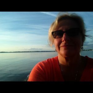 Meet your Posher, Nancy